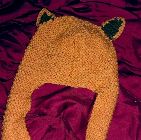 Bundle knit hats and headwraps - Picture 6 of 6